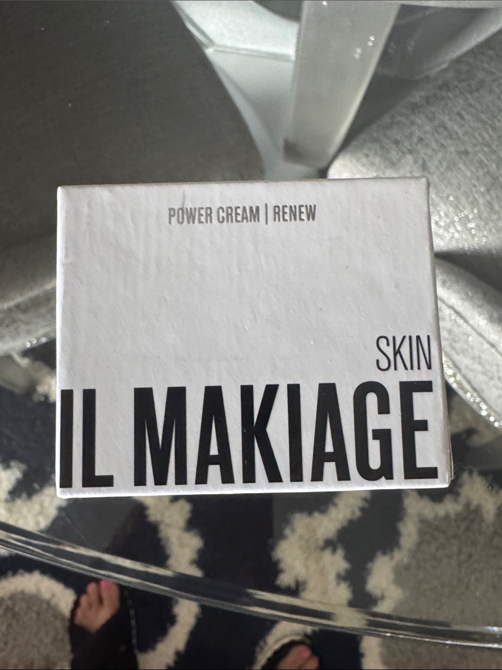 IL MAKIAGE Skin Power Cream Box
